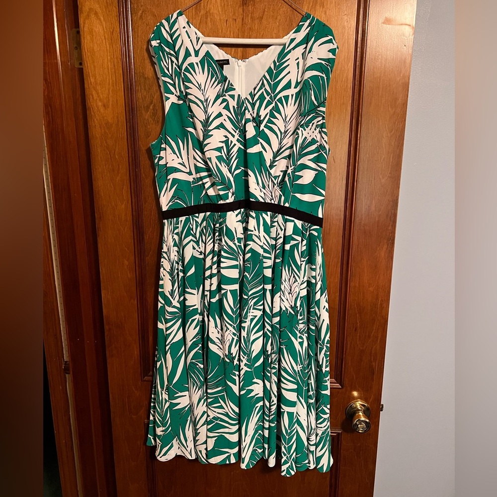Talbots Green and White Leaf-Print Midi Dress